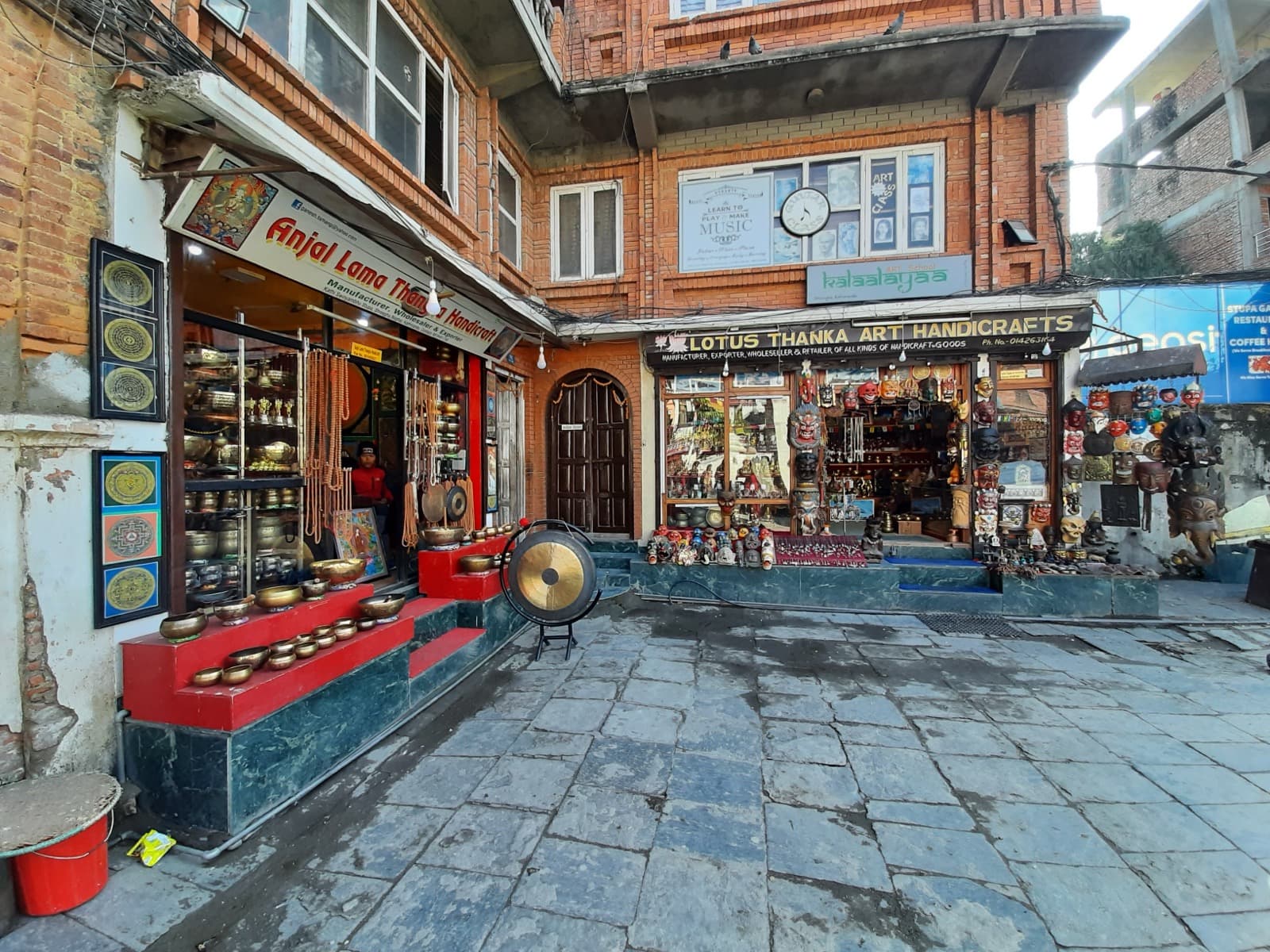 Handicraft shopping in Kathmandu